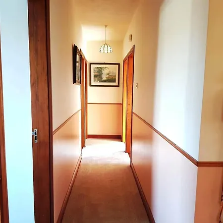 Hébergement de vacances Pooreen House *